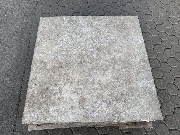 22 M2 Keramische Tegel Beige Nuance 80x80x4 Cm
