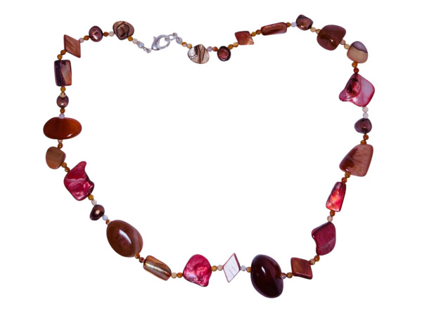 Roodbruine Schelp & Zoetwaterparel Collier