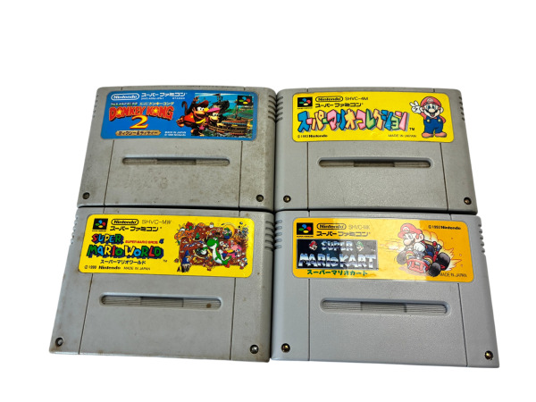 Nintendo | Iconisch Lot van 4 Japanse Super Famicom Games