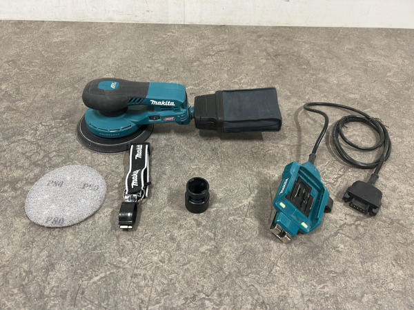 Makita accu handpalmp excenter schuurmachine 40V BO003CGZ