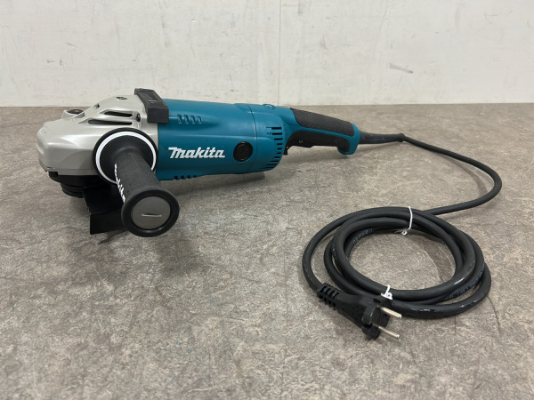 Makita haakse slijper 2200W GA7020RFK1