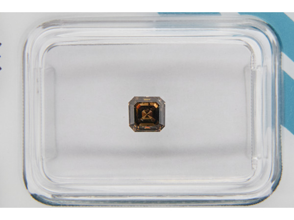 Natuurlijke diamant – gemengde vorm – Fancy diep groenbruin