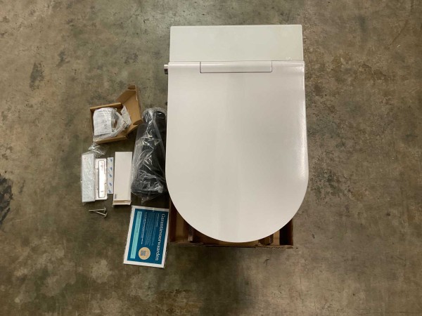sub-brioso-rimless-high-tech-douche-toilet