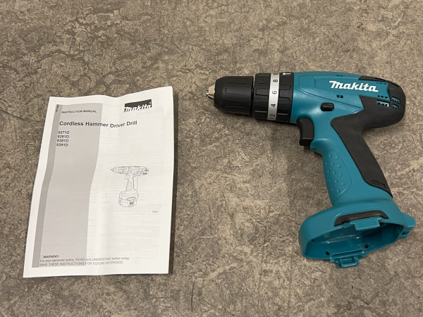 Makita accu schroefmachine 14,4V body 8281D
