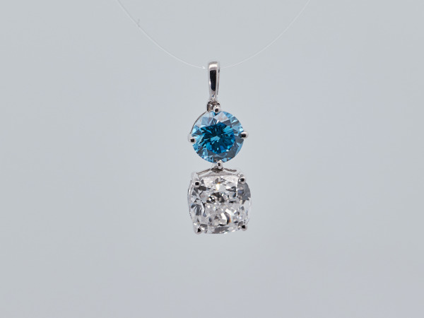 Hanger met labdiamanten – Blauw en kleurloos 2,17 ct