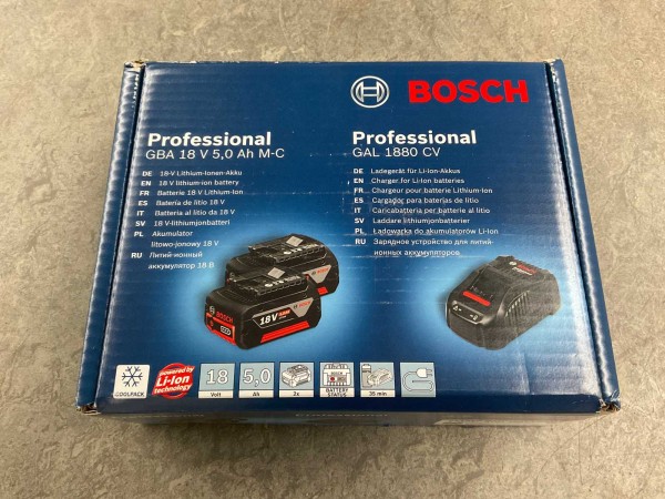 bosch-2-accus-gba-18v-50ah-lader-gal-1880-cv