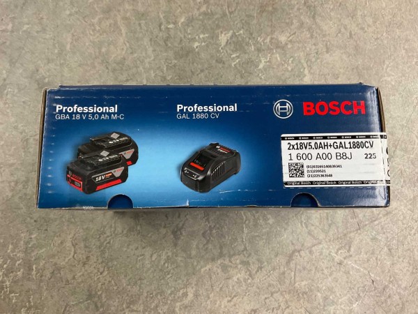 bosch-2-accus-gba-18v-50ah-lader-gal-1880-cv