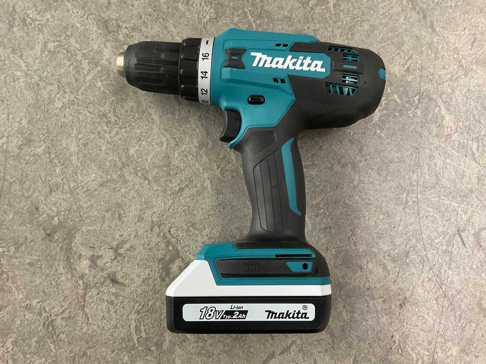 makita-df488dwae-schroefboormachine