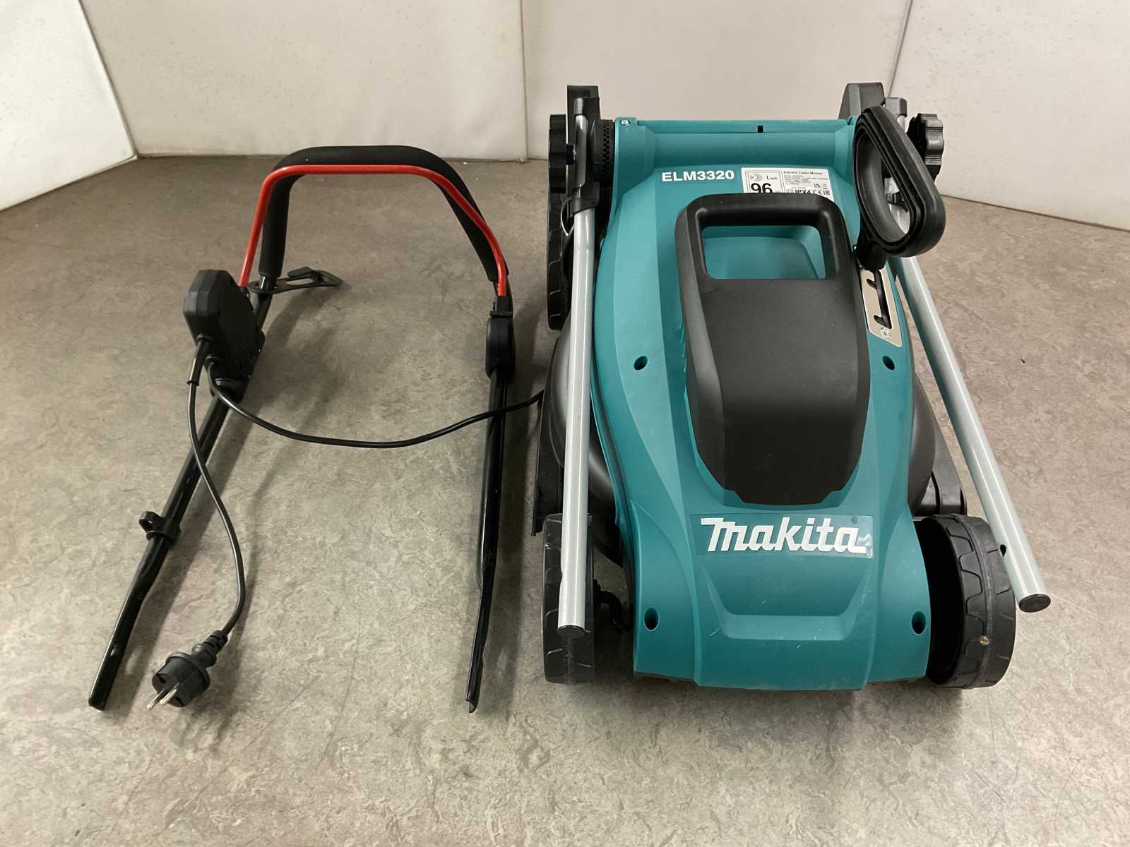 makita-elm3320-grasmaaier-elektrisch