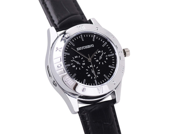 Horloge met ingebouwde aansteker - USB