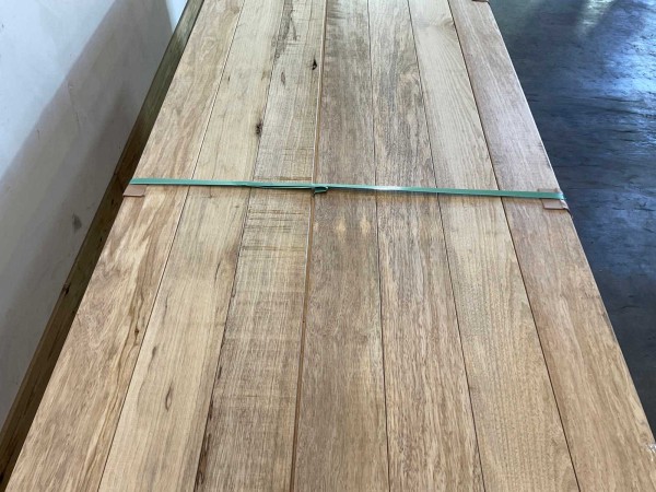 50x-wit-afrikaans-eikenhouten-plank-frak-met-mes-en-groef-330x147x22-cm