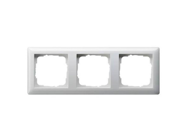 Gira afdekraam 3-voudig Standaard 55 wit glans (021303)