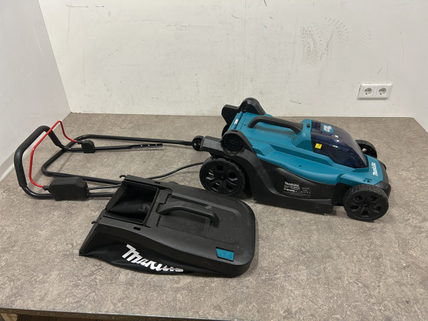 Makita accu grasmaaier 18V DLM330