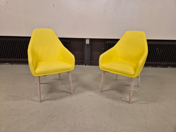 2x Montis Vico Lazy - Fauteuils - Showroommodellen - Geel