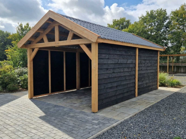 Klassieke garage met zadeldak 990x410x340 cm