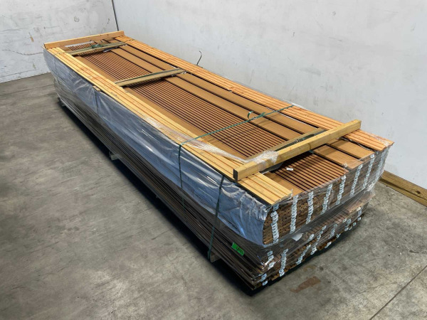 50x Rhombusprofielplank Rib5 Ayous ThermoWood 395x13,8x2,1 cm