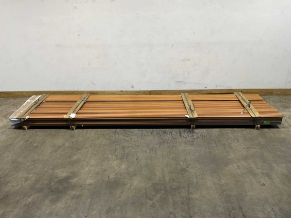 50x Rhombusprofielplank Rib5 Ayous ThermoWood 420x13,8x2,1 cm
