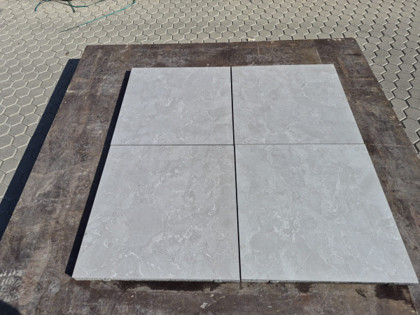 24 M2 Keramische Tegel Puur Grey 60x60x4 Cm