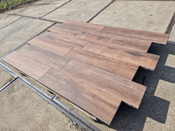 20,16 M2 Keramische Tegel Houtlook 30x120x4 Cm
