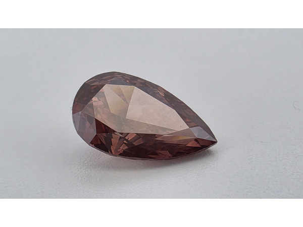 Diamant Pear 4.05 crt ( IGI gecertificeerd )