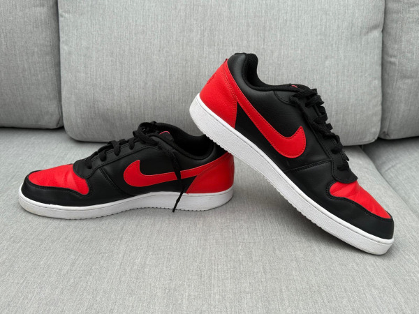 Nike Ebernon Low Black Habanero Red – maat 44