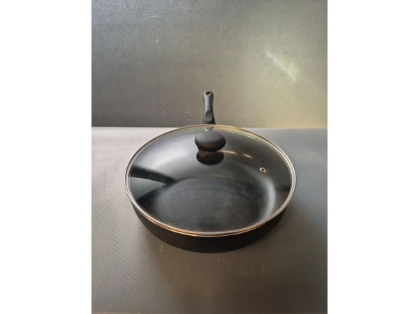 Hapjespan inclusief deksel 28 cm