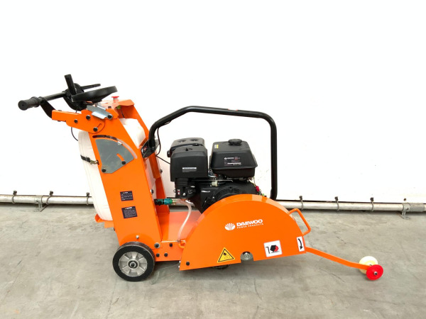 Daewoo vloerzaagmachine benzine 2025 DATMF20-4
