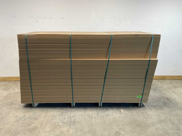20x MDF plaat 2620x1042mm ongegrond 12mm