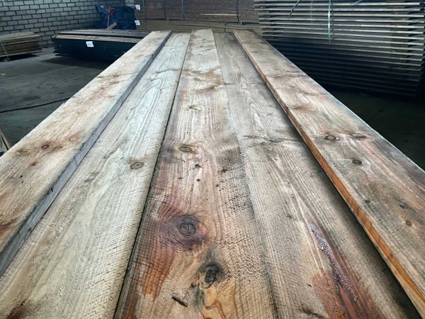 108x-douglas-tuinplank-een-kant-geschaafd-400x195x28cm