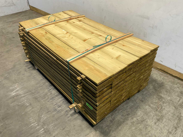 160x Europees Vuren plank fijnbezaagd 179,5x20x1,9cm