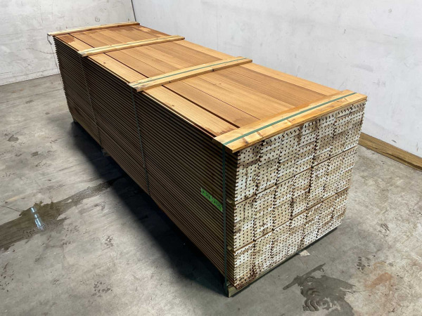 25x ThermoWood Ayous Rib5 gevelbekleding 300x13,8x2,1 cm