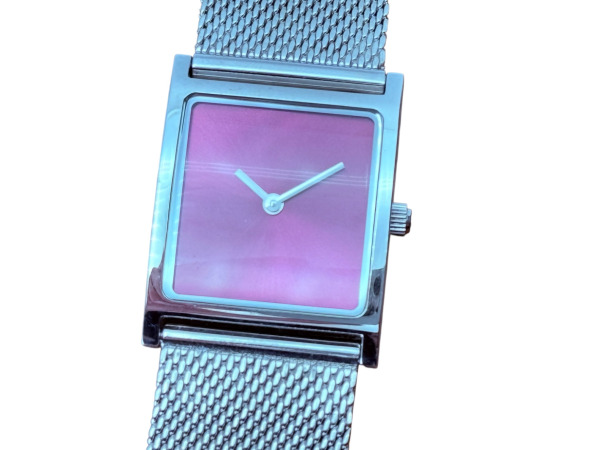 Danish Design | Elegant Dameshorloge met Mesh Band