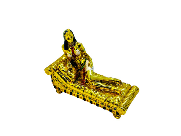 Veronese | Verguld Miniatuur Cleopatra op Chaise 