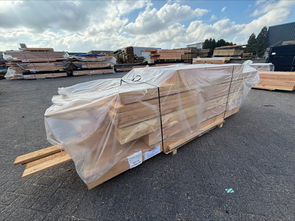 Traditionele Douglas kapschuur 1540x460x325 cm – foto 4 – kavel bij XL Auctions