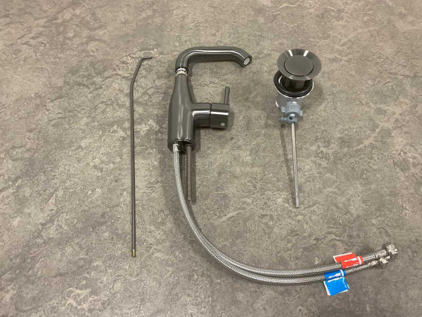 Grohe wastafelmengkraan Essence New hard grafiet geborsteld – foto 2 – kavel bij XL Auctions