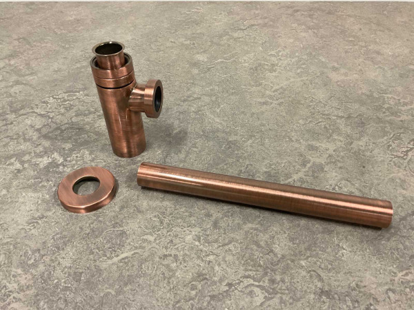 De Beer designsifon 5/4''x32mm met muurbuis koper – foto 4 – kavel bij XL Auctions