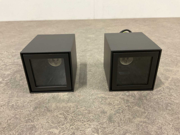 2x Base on opbouwspot GU10 kantelbaar 80x80mm zwart – foto 2 – kavel bij XL Auctions