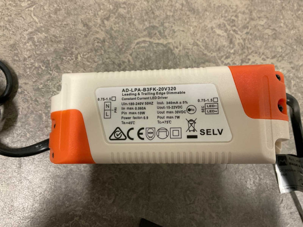 2x Base On led inbouwspot met trafo 90x90mm zwart – foto 4 – kavel bij XL Auctions