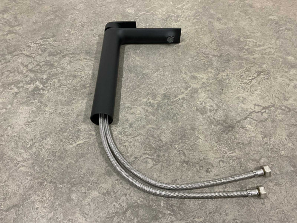 Beaux wastafelkraan highriser Lyon mat zwart – foto 2 – kavel bij XL Auctions