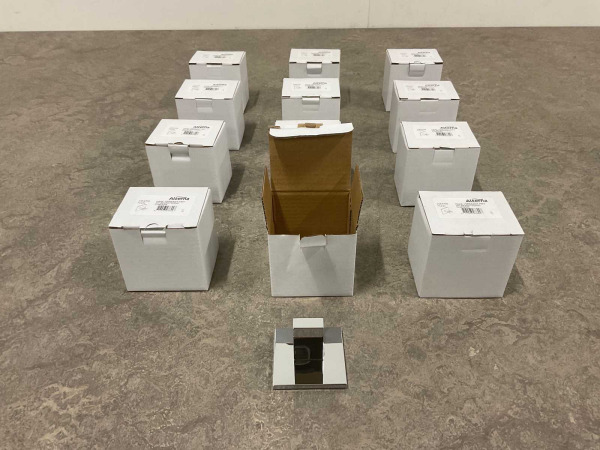 12x Alterna handdoekhaak vierkant schroefloos chroom – foto 6 – kavel bij XL Auctions