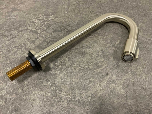 Alterna tapkraan staand 27cm Piccolo geborsteld nikkel – foto 2 – kavel bij XL Auctions