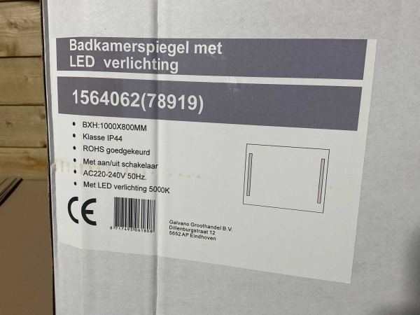 Novio spiegel met ledverlichting 100x80cm Wessel – foto 7 – kavel bij XL Auctions