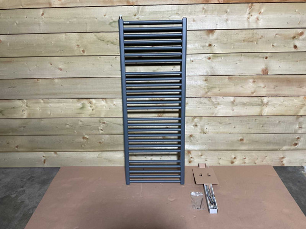 Vasco radiator 500x1330mm Iris Hd-El antraciet – foto 2 – kavel bij XL Auctions