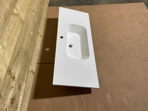 Qubo wastafel 1210x465x20mm Rocco mat wit – foto 3 – kavel bij XL Auctions