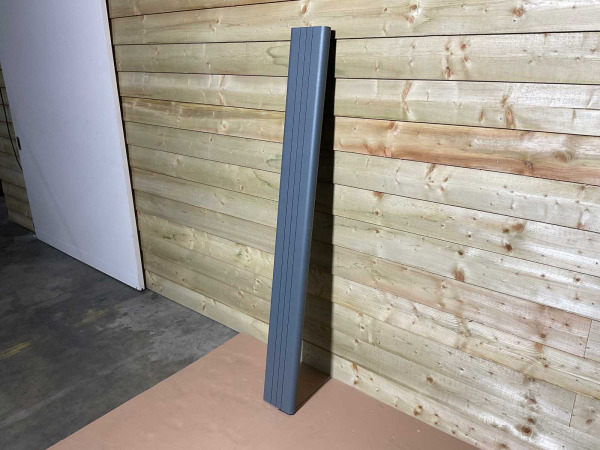 Alterna designradiator 200x22,5cm Pluto mat antraciet – foto 2 – kavel bij XL Auctions