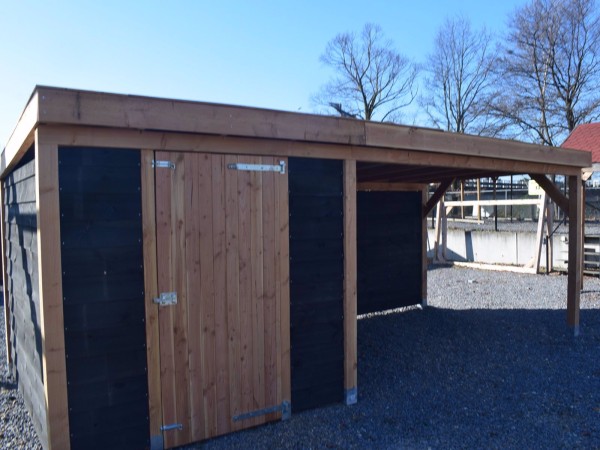 Berging met overkapping 700x300x245cm