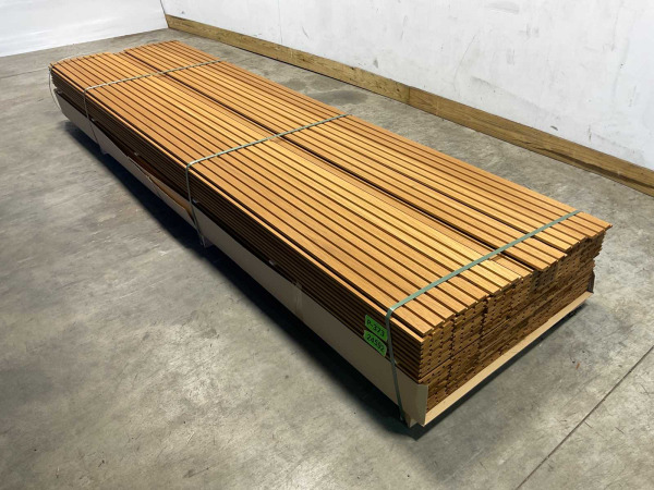 22x ThermoWood Ayous Rib3 gevelbekleding 330x14x1,7cm