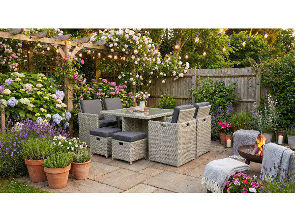 Diningset/Tuinset incl. kussens 9-delig