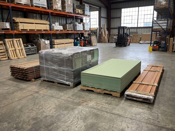 Hout, doe-het-zelf artikelen en gevelbekleding