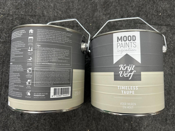 2x 2,5L Timeless taupe muurverf moodpaints – foto 2 – kavel bij XL Auctions